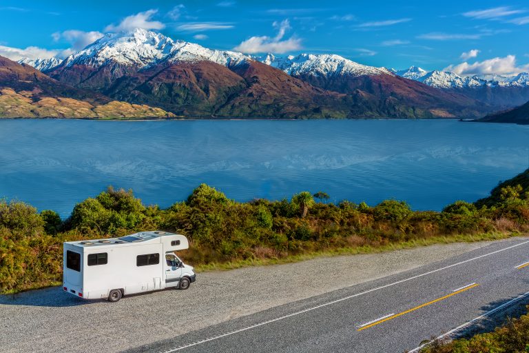 rv lake wanaka viewpoint with snow capped mountains distance